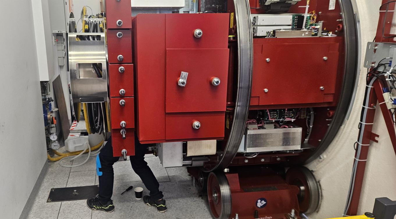 Engineer In The Linac